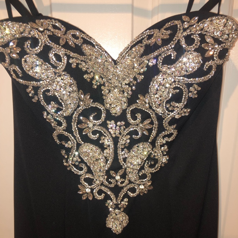 Dress/Gown